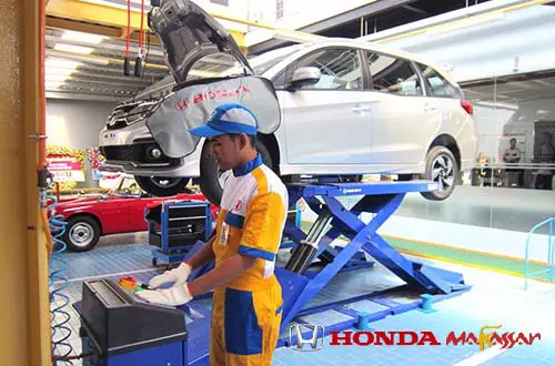 tips merawat ban mobil